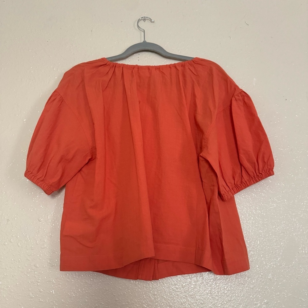 Everlane The Gauze Button Up Top in Soft Orange - Picture 4 of 9